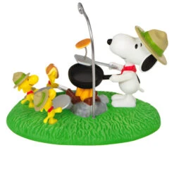Hallmark The Peanuts® Gang Pancake Pals Ornament -Home Improvement Store Snoopy Beagle Scouts Pancake Breakfast Keepsake Ornament 1899QXI7049 06